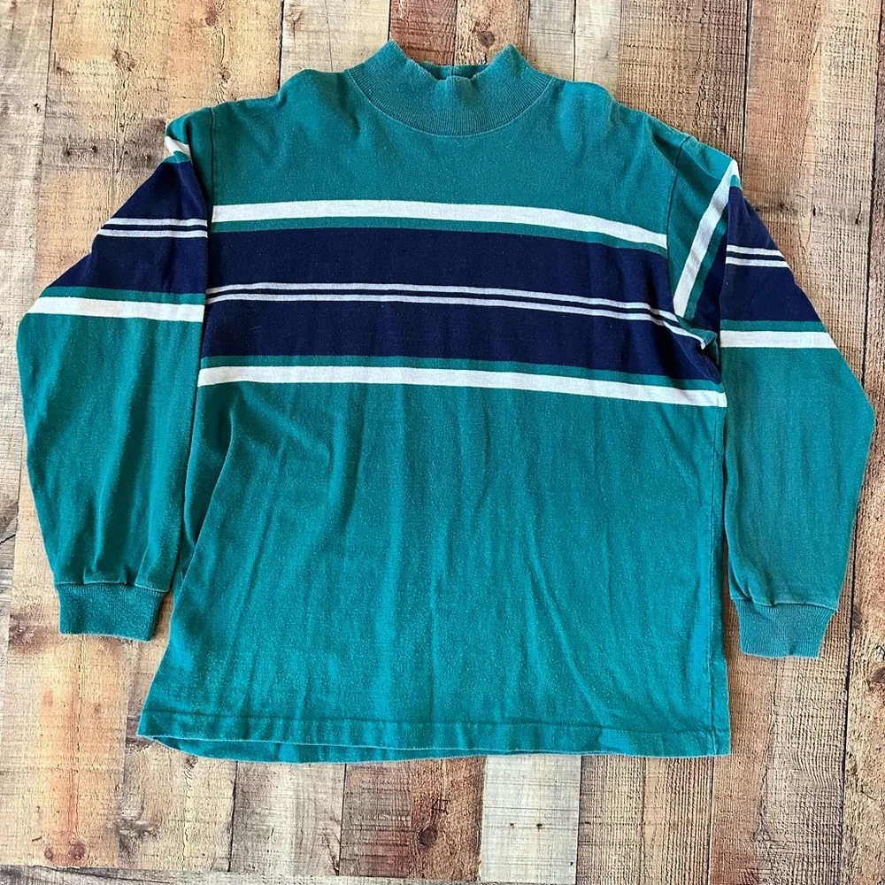 Vintage 90’s USA L.L. Bean Men's Teal and Navy Crewneck Sweater